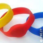 bracciali silicone per piscine